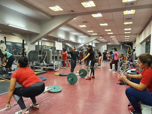 Gimnasio UPC Villa