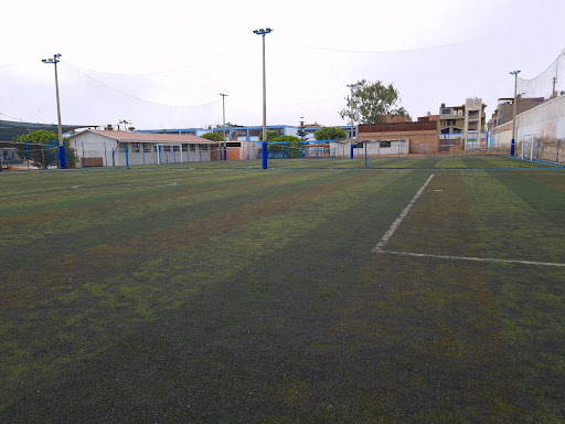 Cancha de grass sintetico Tupac Gol